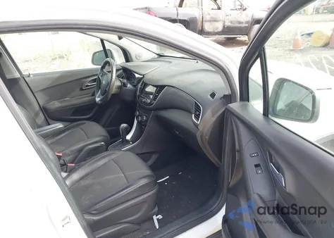 2018 Chevrolet Trax Lt z USA, uszkodzony, nr VIN KL7CJPSB8JB545948